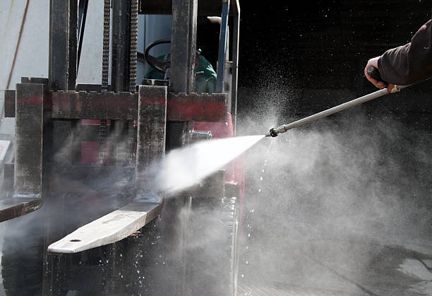 Best Dumpster Area Cleaning  in Bowling Green, MO